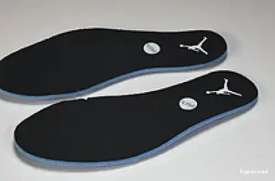 Hyperoad 1 Mid Jordan Toe” “Black Air 0528